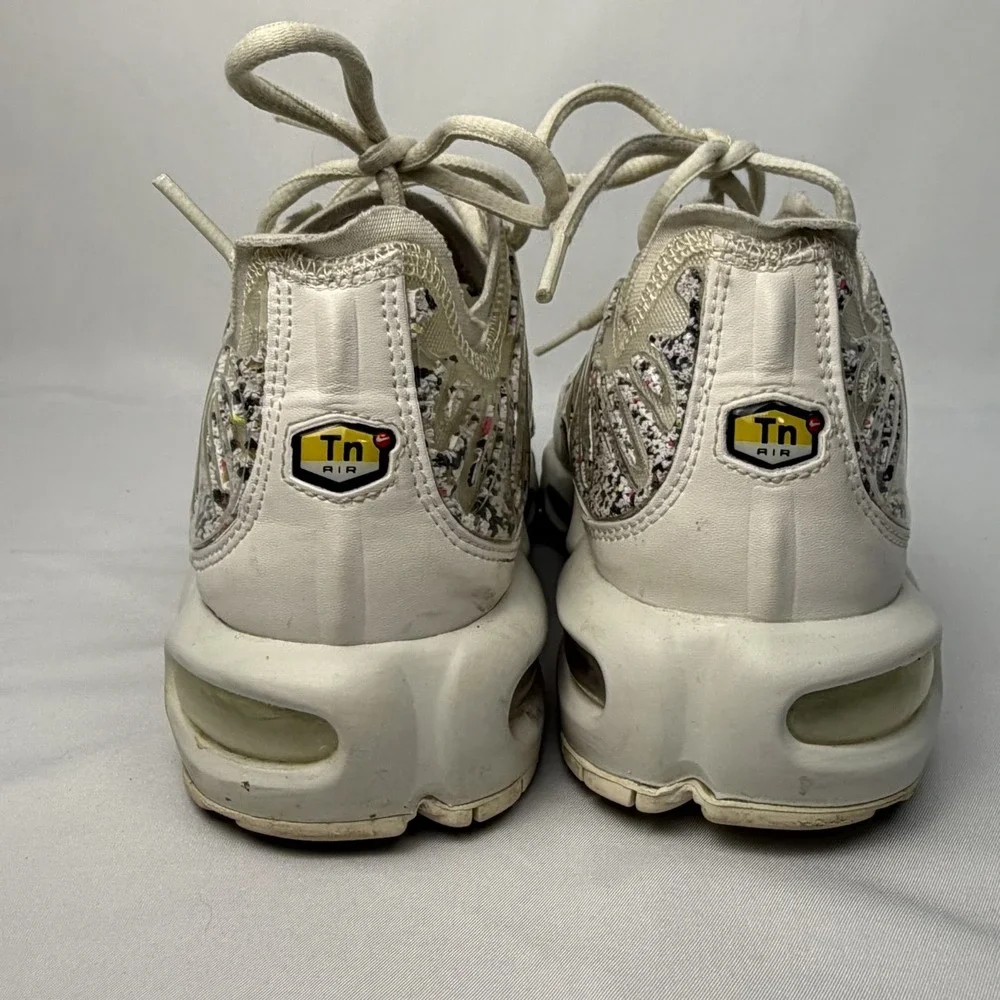 Nike Wmns Air Max Plus LX Running Womens Luxury Shoes Phantom AR0970-002 Sz 7.5